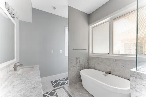 $5,400 | 1443 Sugar Creek Boulevard, Sugar Land, TX 77478