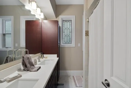 $5,400 | 1443 Sugar Creek Boulevard, Sugar Land, TX 77478