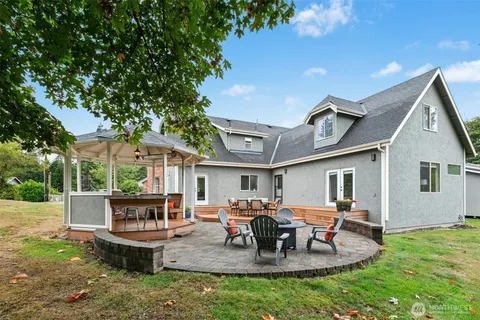 $1,599,000 | 13020 172nd Avenue Southeast, Renton, WA 98059