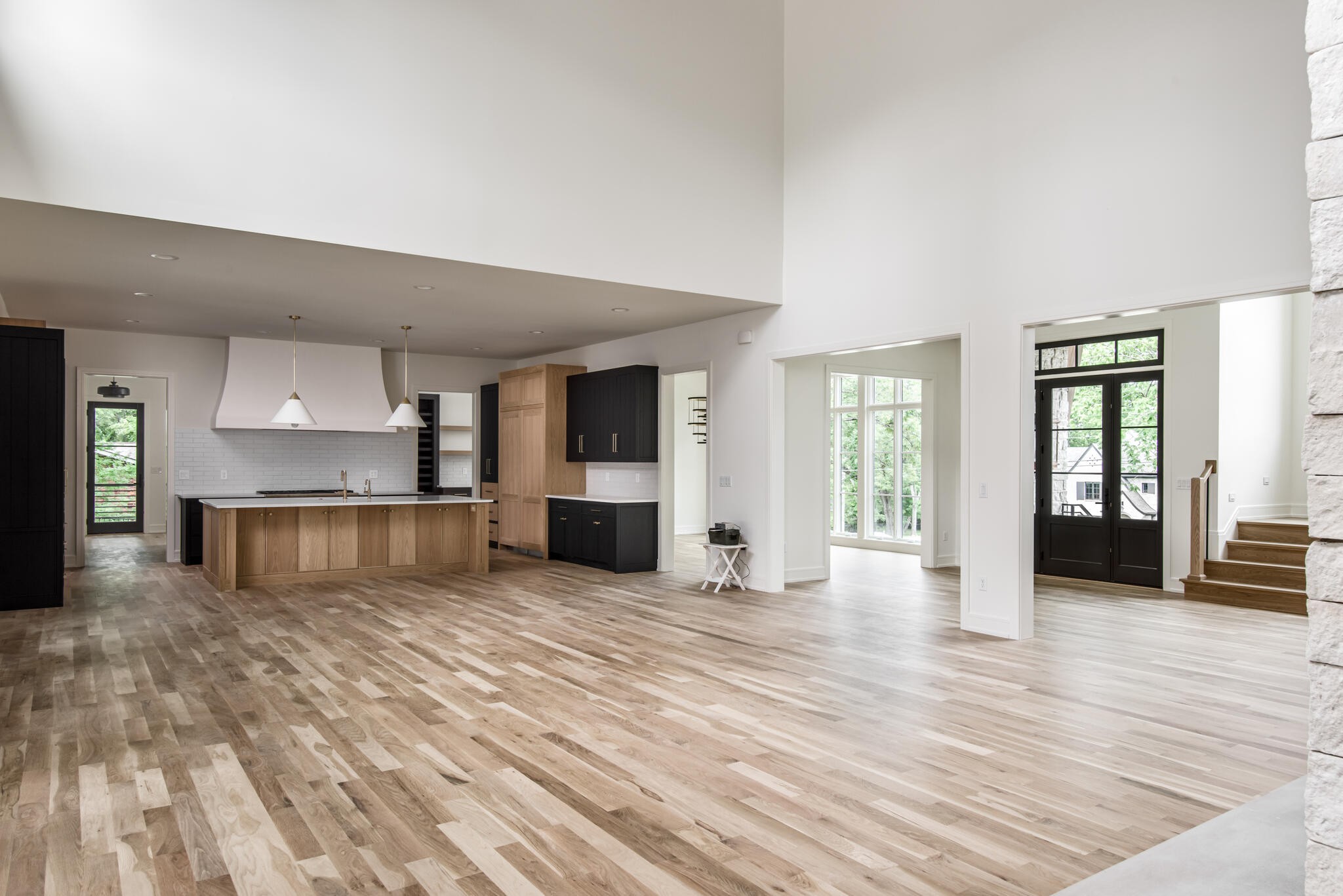 1401 Burton Valley Road Nashville, TN 37215 - Photo 20 of 68