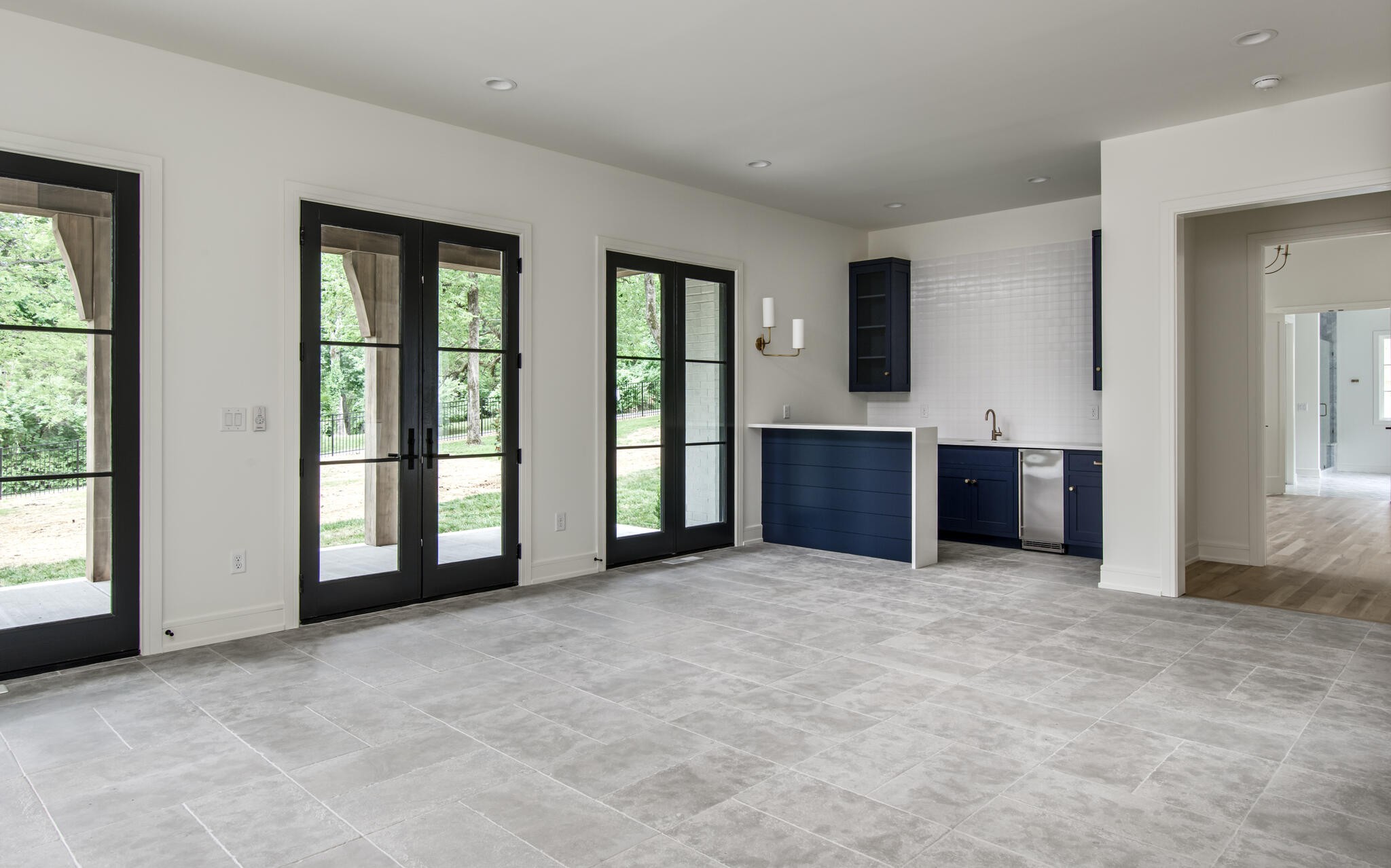 1401 Burton Valley Road Nashville, TN 37215 - Photo 28 of 68