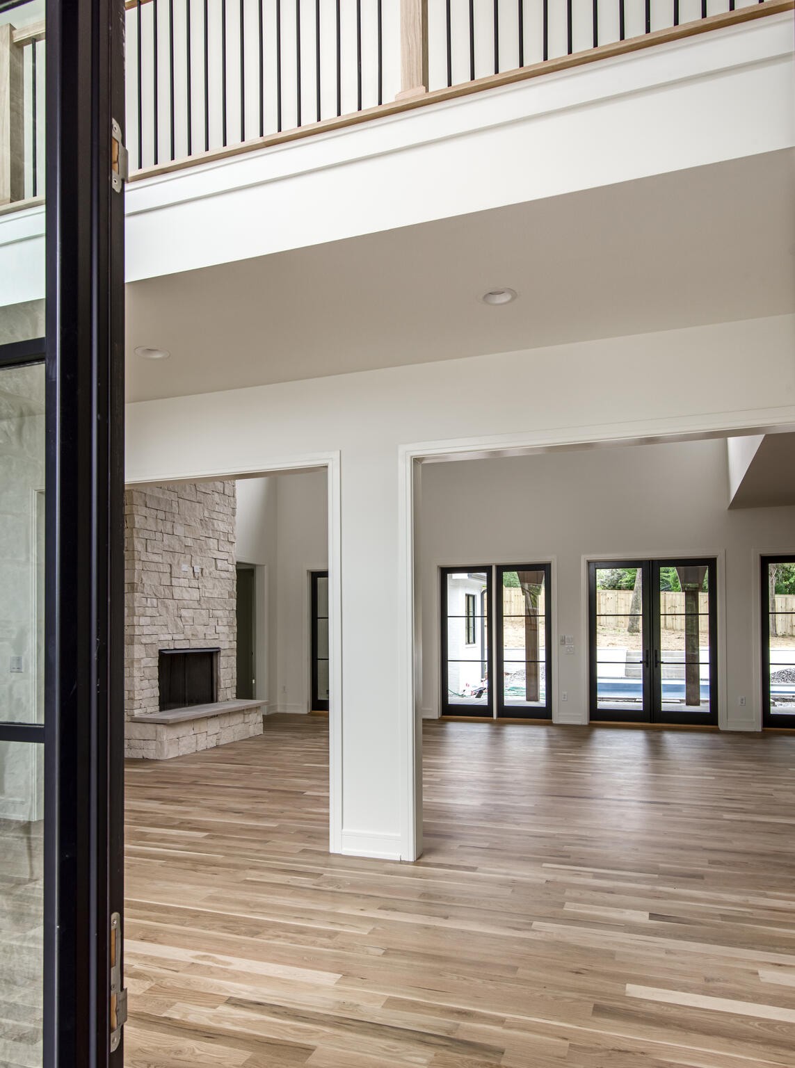 1401 Burton Valley Road Nashville, TN 37215 - Photo 5 of 68