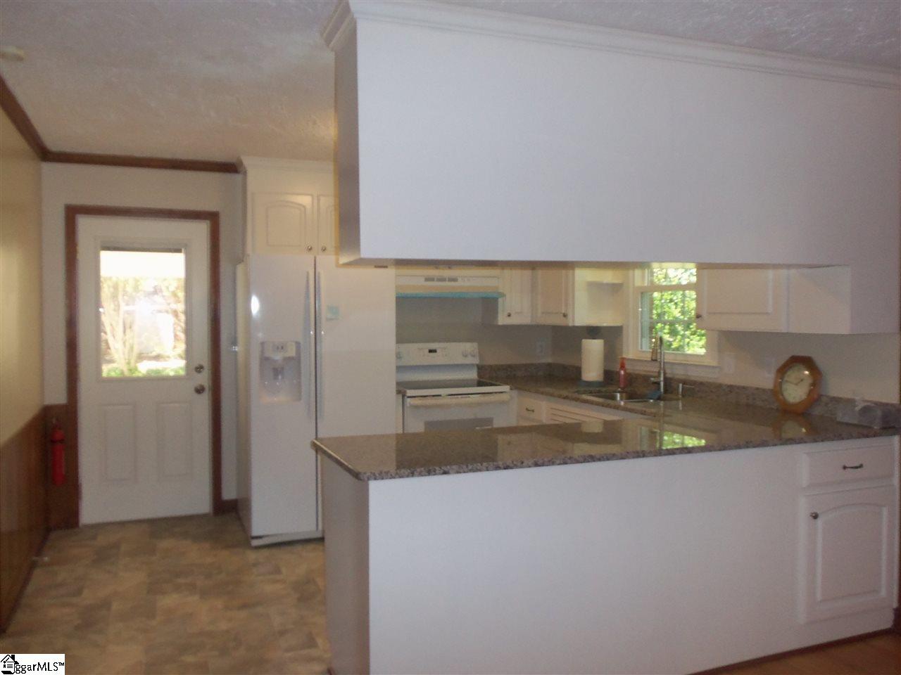 18 State Rd S-23-608 Greenville, SC 29609 - Photo 6 of 25