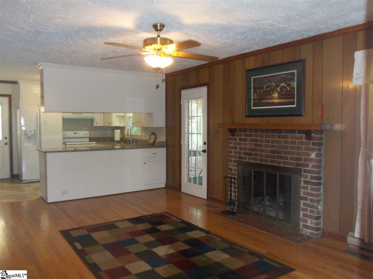 18 State Rd S-23-608 Greenville, SC 29609 - Photo 8 of 25
