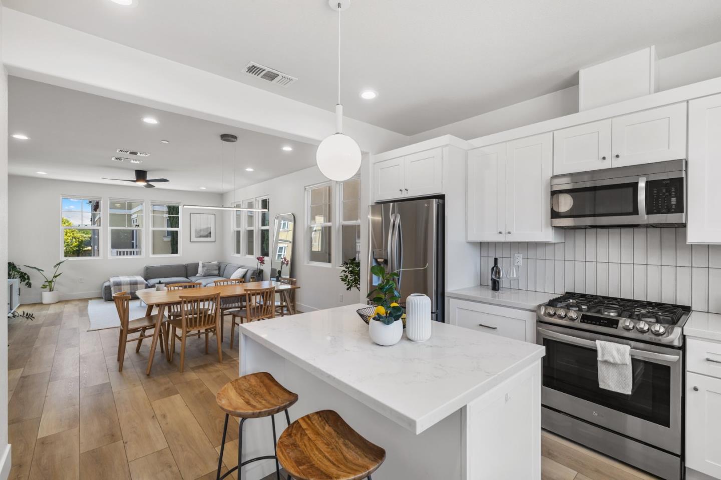 3061 Moss Landing Terrace Fremont, CA 94538 - Photo 3 of 26