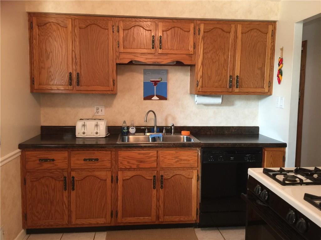 732 New Texas Road Plum, PA 15239 - Photo 3 of 21 Gallery Image 3
