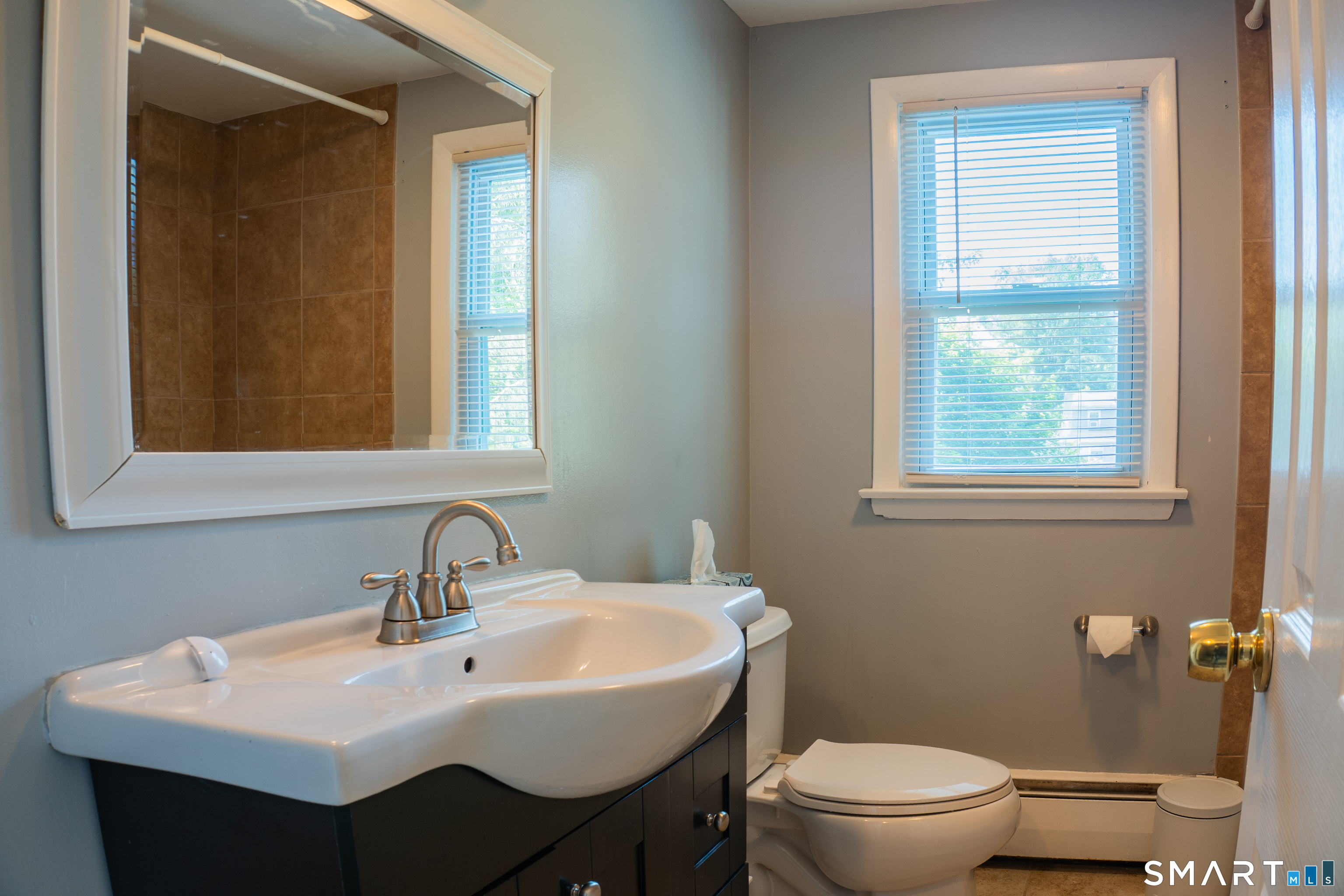 65 Harding Avenue Newington, CT 06111 - Photo 20 of 29