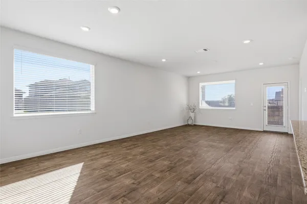 $2,000 | 801 Cade Cove, Georgetown, TX 78626