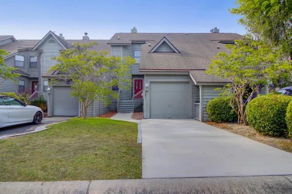 $499,000 | 1071 Marsh Ct Lane, Mount Pleasant, SC 29464