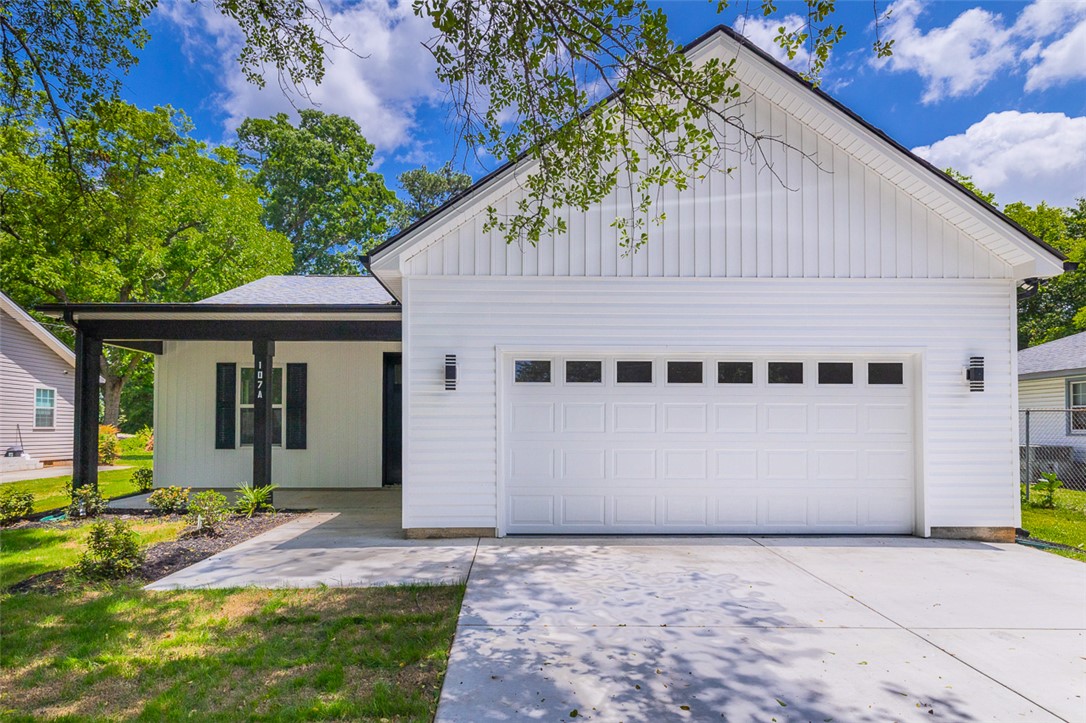 107 A Avondale Road Anderson, SC 29624 - Photo 1 of 34
