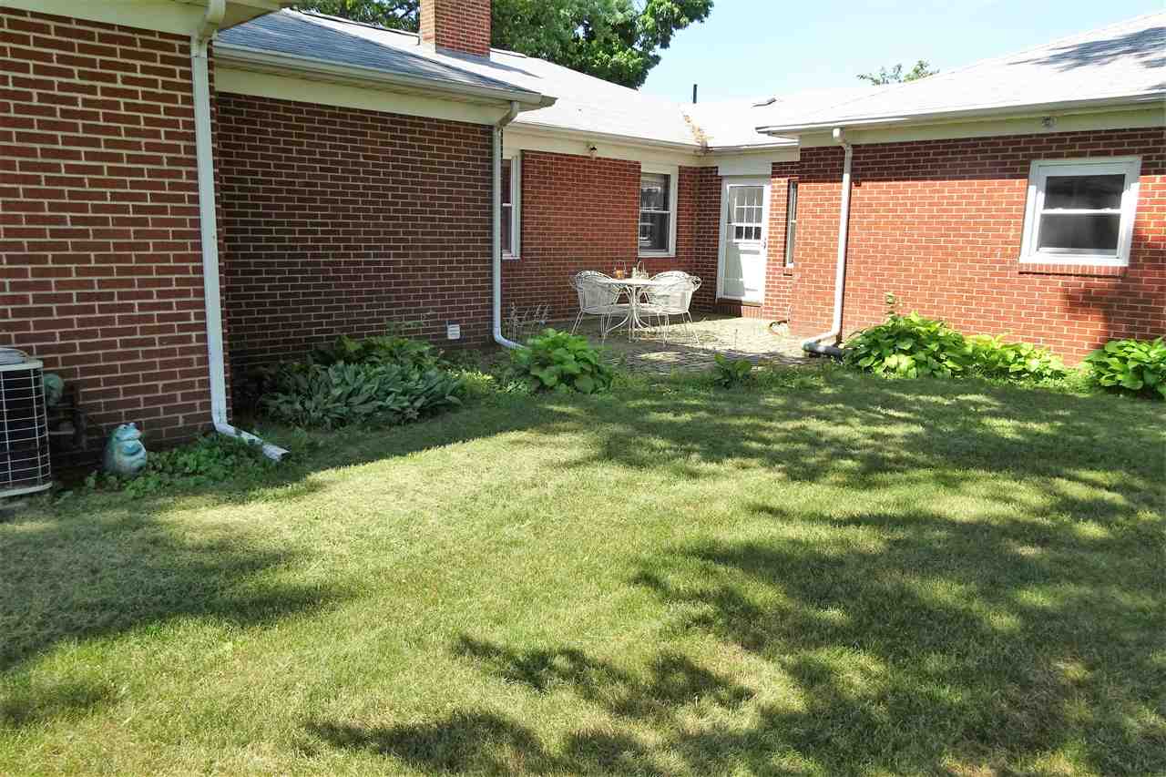 1776 West 400 South Rochester, IN 46975 - Photo 2 of 35