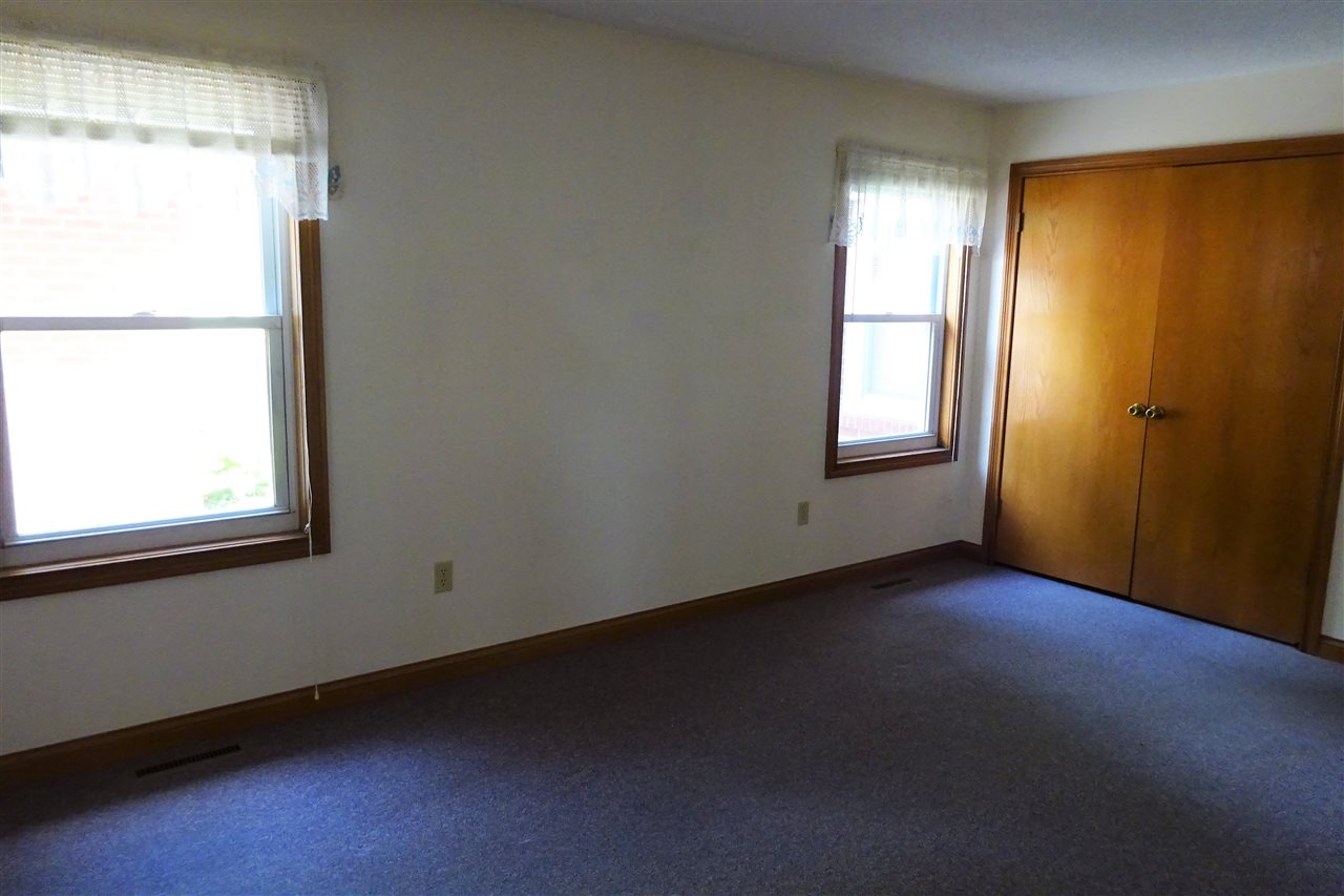 1776 West 400 South Rochester, IN 46975 - Photo 14 of 35