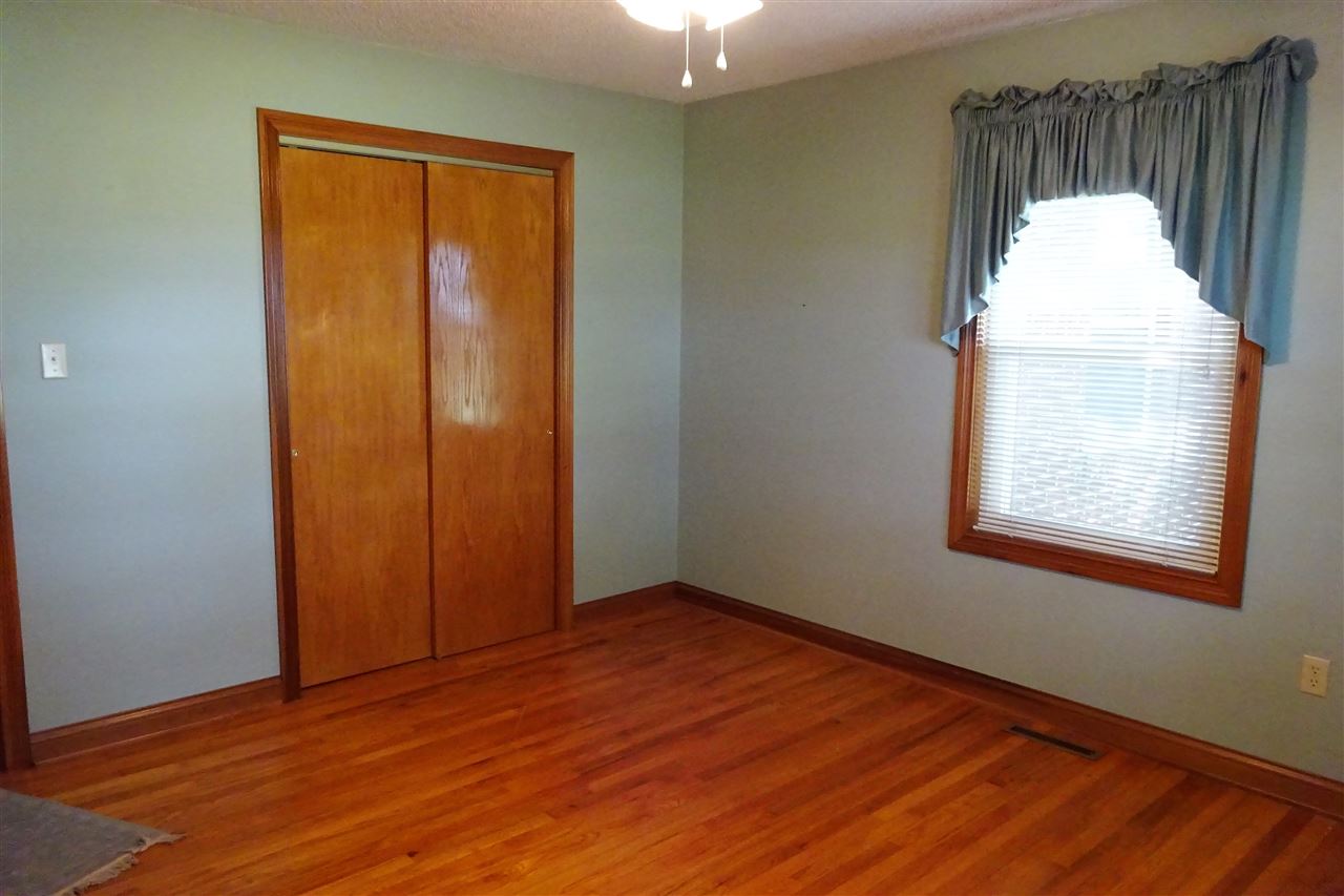 1776 West 400 South Rochester, IN 46975 - Photo 20 of 35