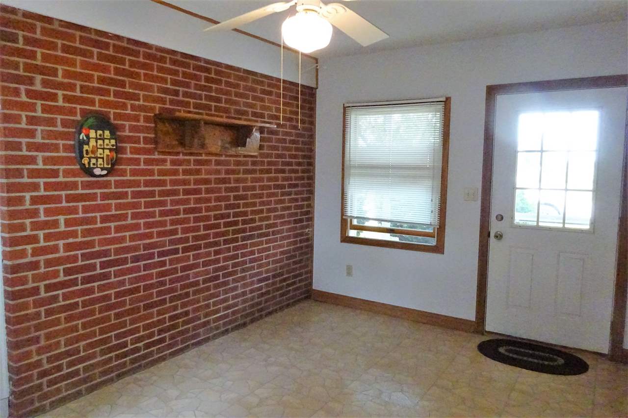 1776 West 400 South Rochester, IN 46975 - Photo 4 of 35
