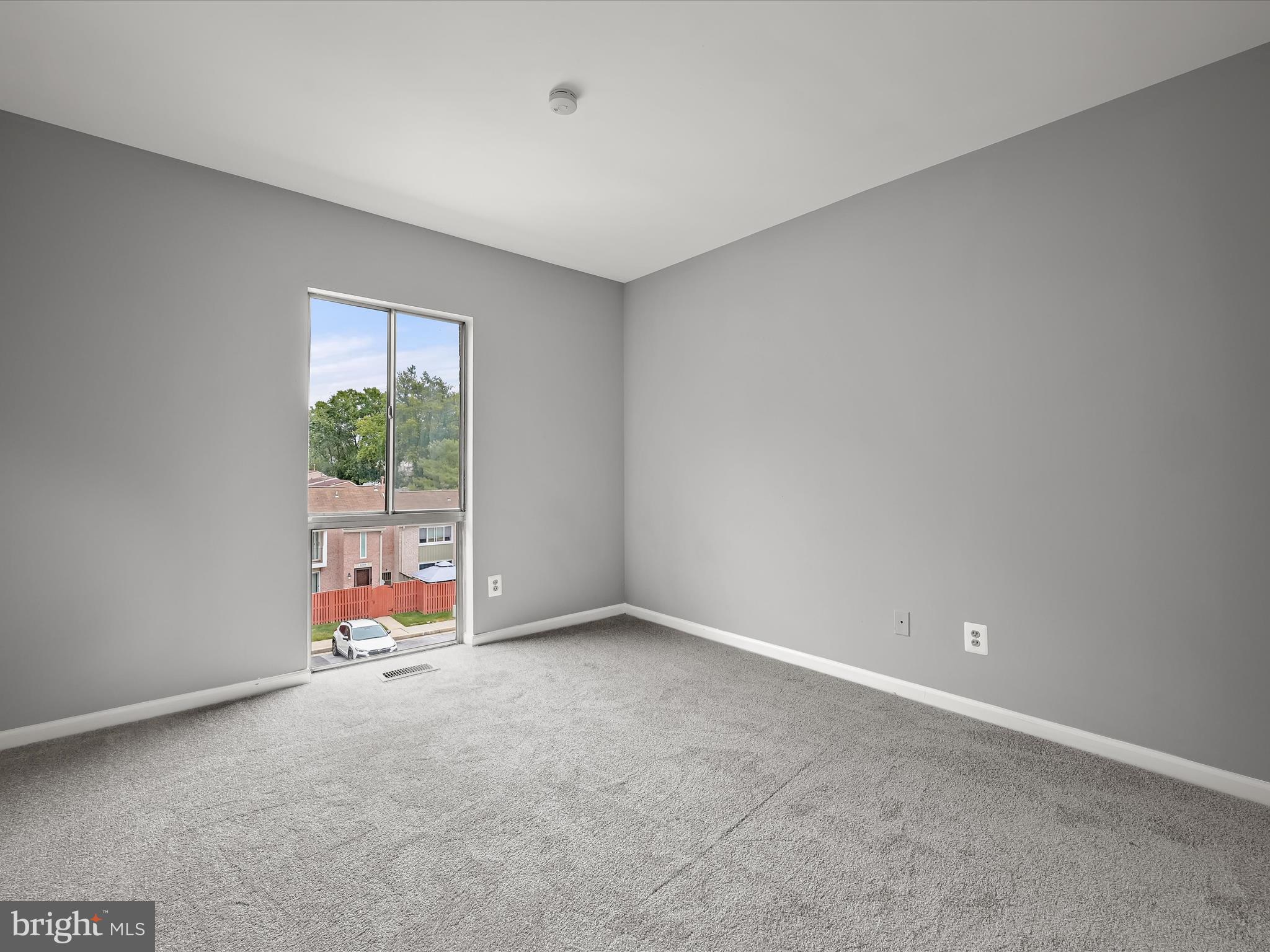 10386 Faulkner Ridge Circle, Unit 45 Columbia, MD 21044 - Photo 33 of 42 Third Bedroom