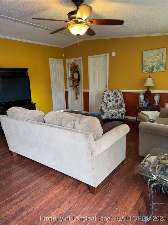3082 Alamac Road Lumberton, NC 28358 - Photo 2 of 30 a living room with furniture and a flat screen tv