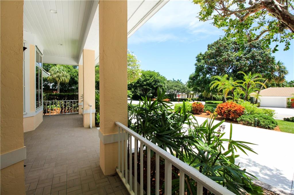 39 South River Road Stuart, FL 34996 - Photo 4 of 36 Gallery Image 4
