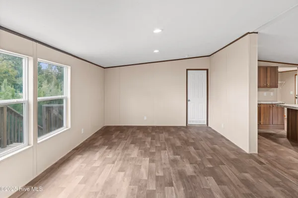 $249,900 | 120 Northwest 1st Street, Teachey, NC 28464