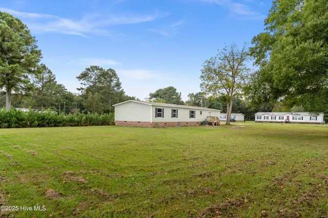 $249,900 | 120 Northwest 1st Street, Teachey, NC 28464