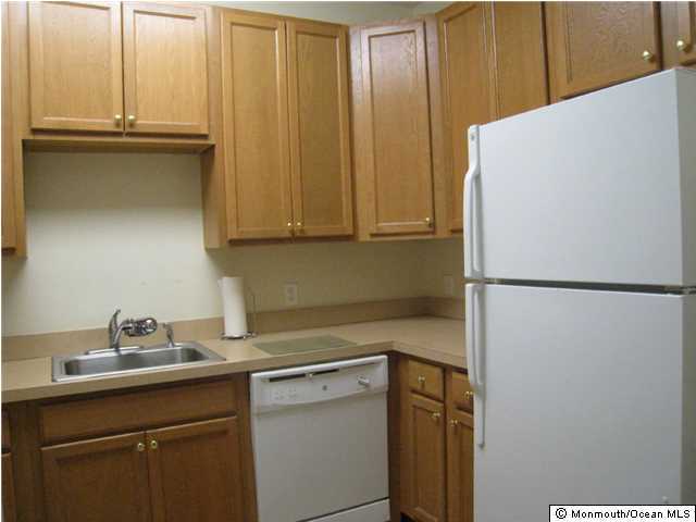 213 Potts Road Morganville, NJ 07751 - Photo 9 of 25 Additional Photo