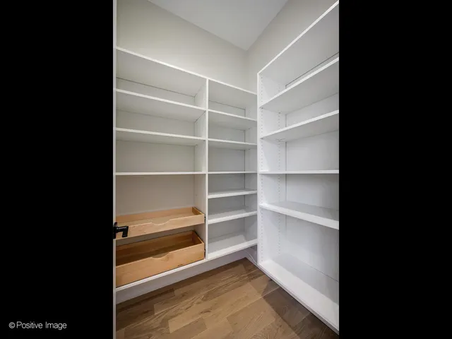 $2,399,000 | 1917 Washington Avenue, Wilmette, IL 60091