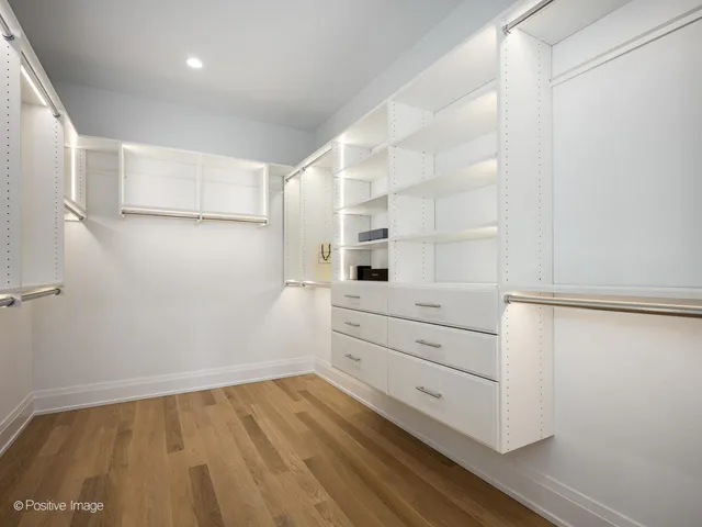 $2,399,000 | 1917 Washington Avenue, Wilmette, IL 60091