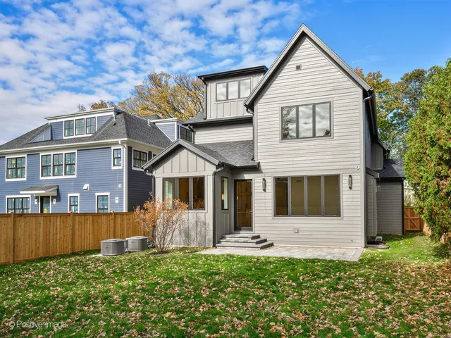 $2,399,000 | 1917 Washington Avenue, Wilmette, IL 60091