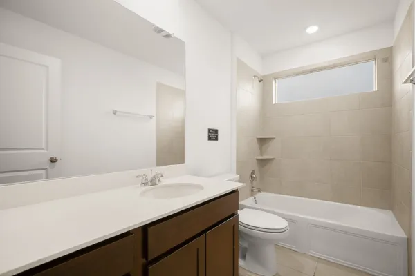 $379,990 | 201 Mendoza, Kyle, TX 78640