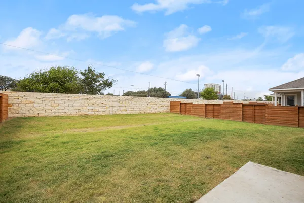 $379,990 | 201 Mendoza, Kyle, TX 78640