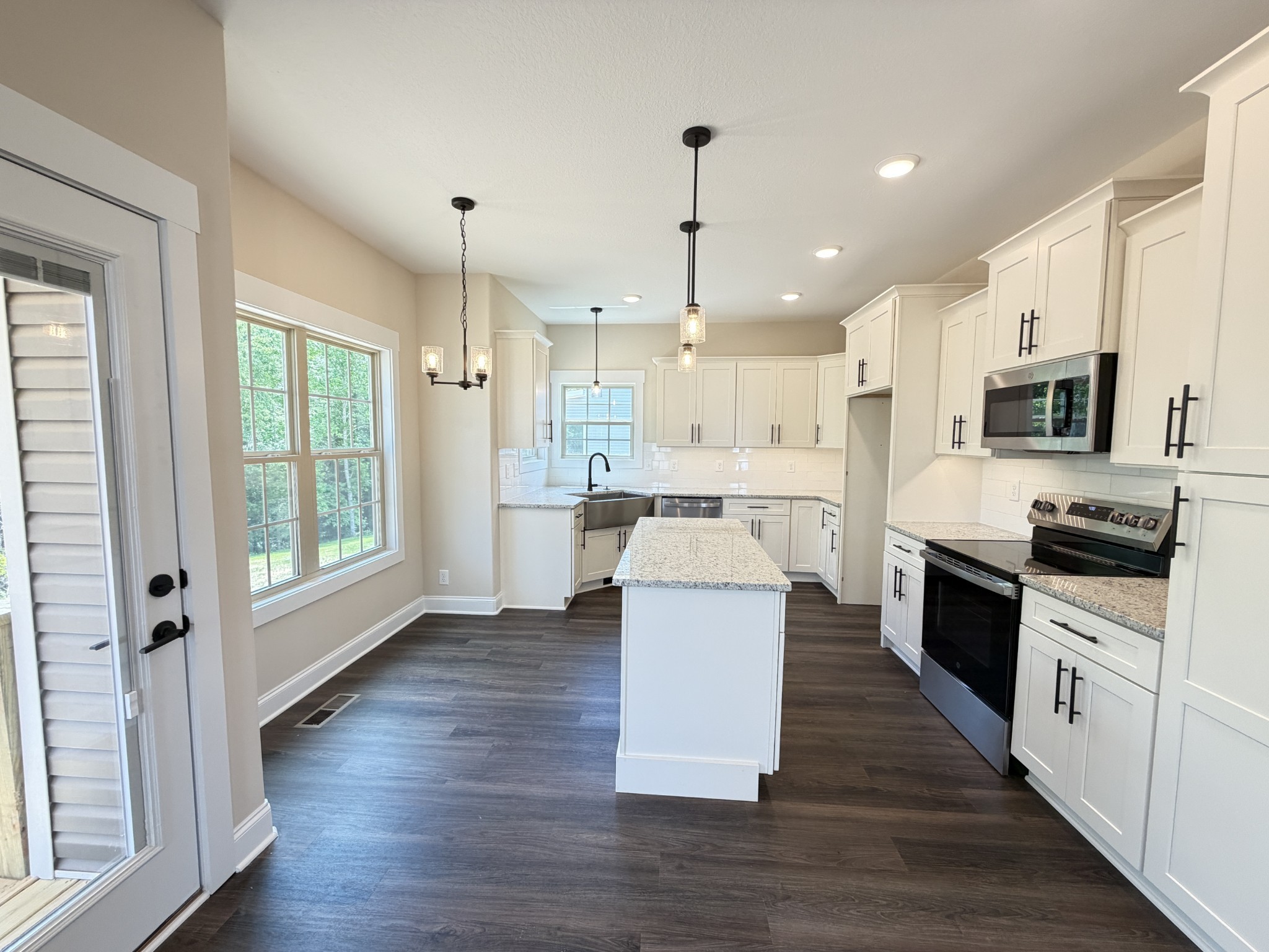 128 Hummingbird Way Clarksville, TN 37043 - Photo 26 of 37