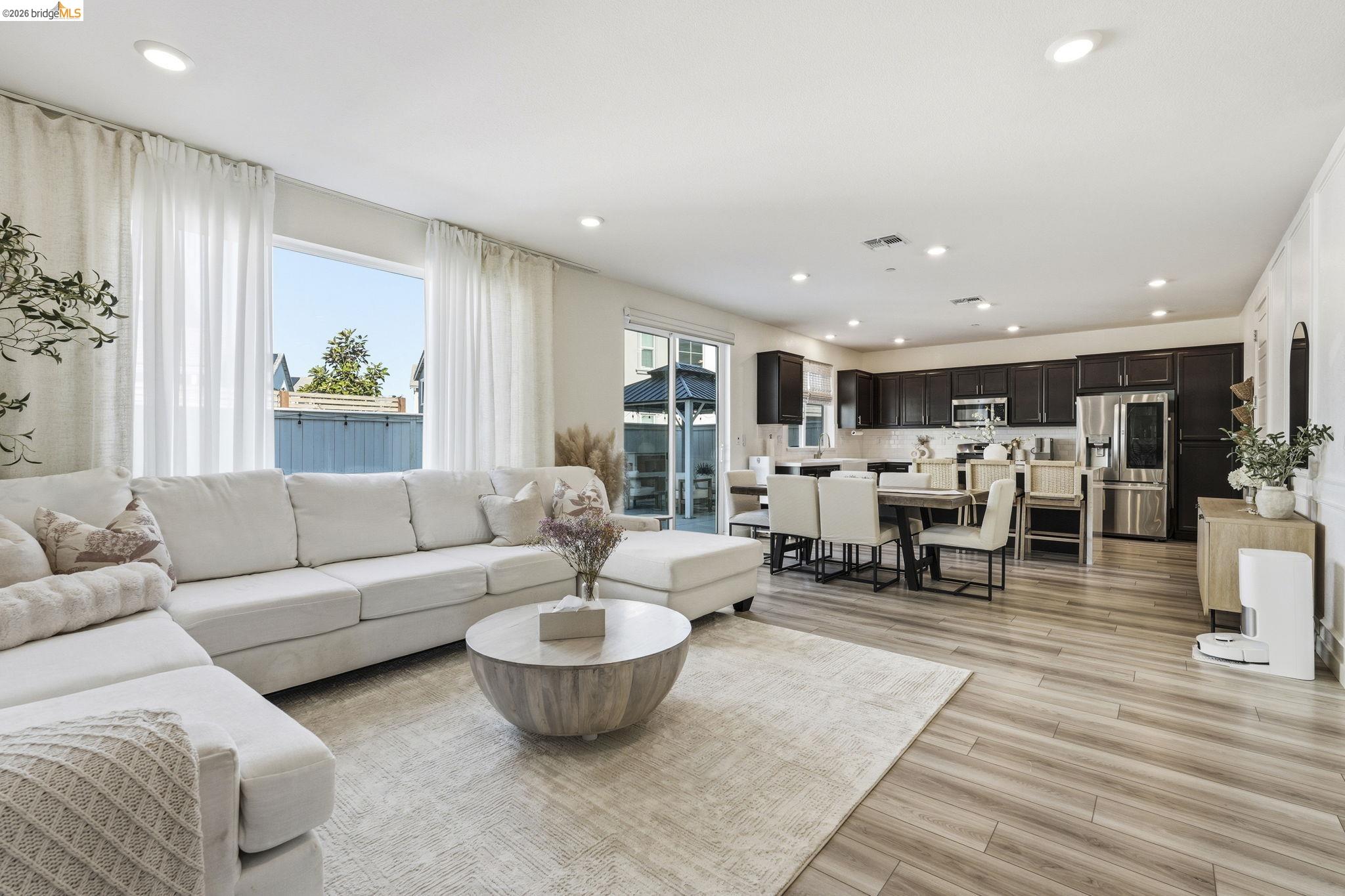 15929 Testarossa Street Lathrop, CA 95330 - Photo 6 of 40