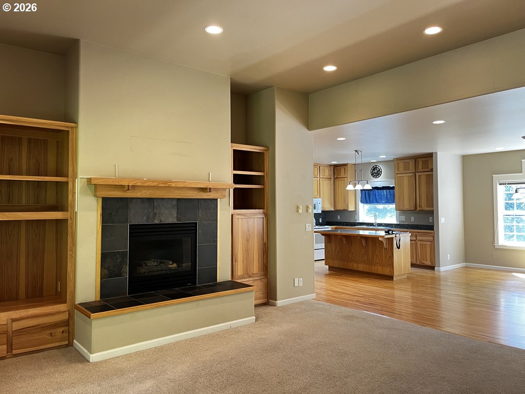 87989 Kelsie Way Florence, OR 97439 - Photo 12 of 45