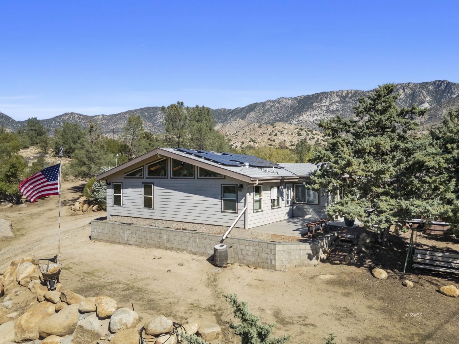 9780 Fay Ranch Road Weldon, CA 93283 - Photo 4 of 37