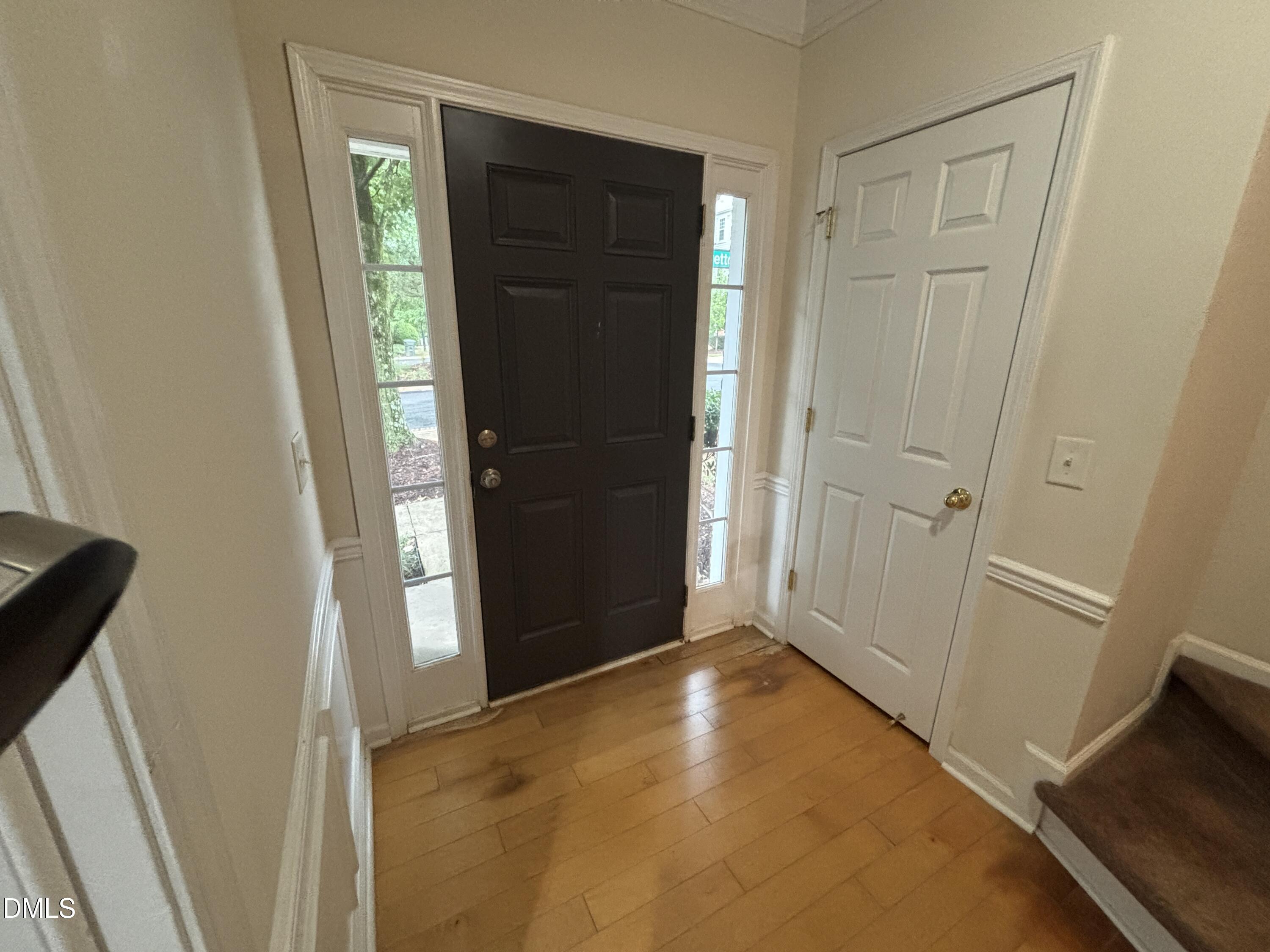 7252 Corvette Court Raleigh, NC 27613 - Photo 4 of 62 20260623_173640970_iOS