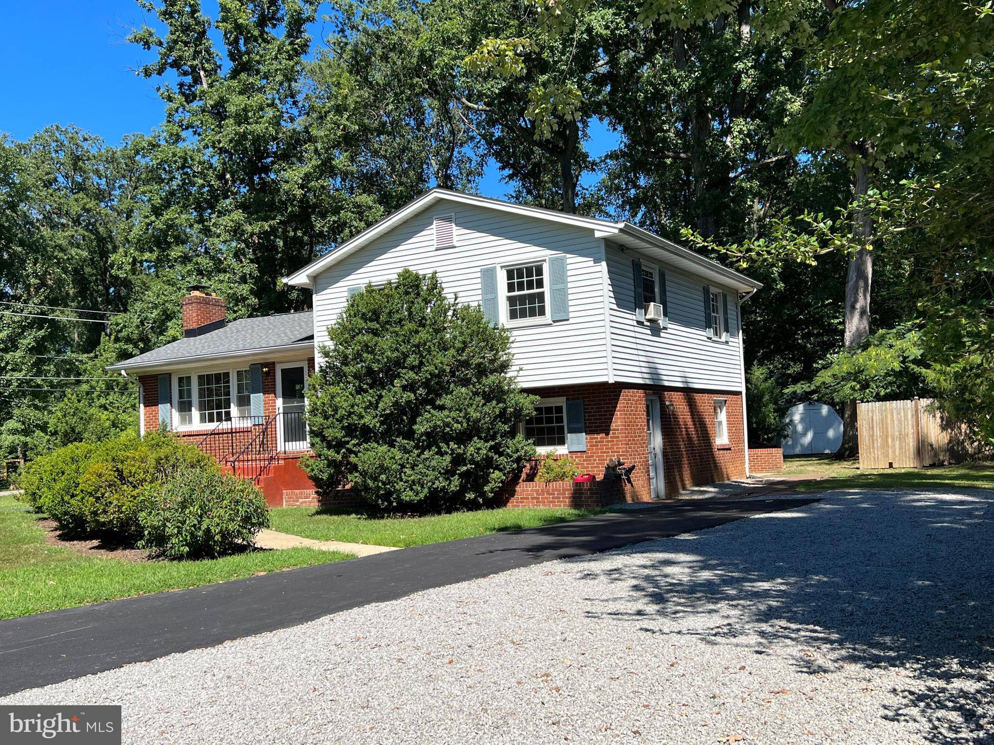 7701 Schelhorn Road Alexandria, VA 22306 - Photo 7 of 7 Gallery Image 7