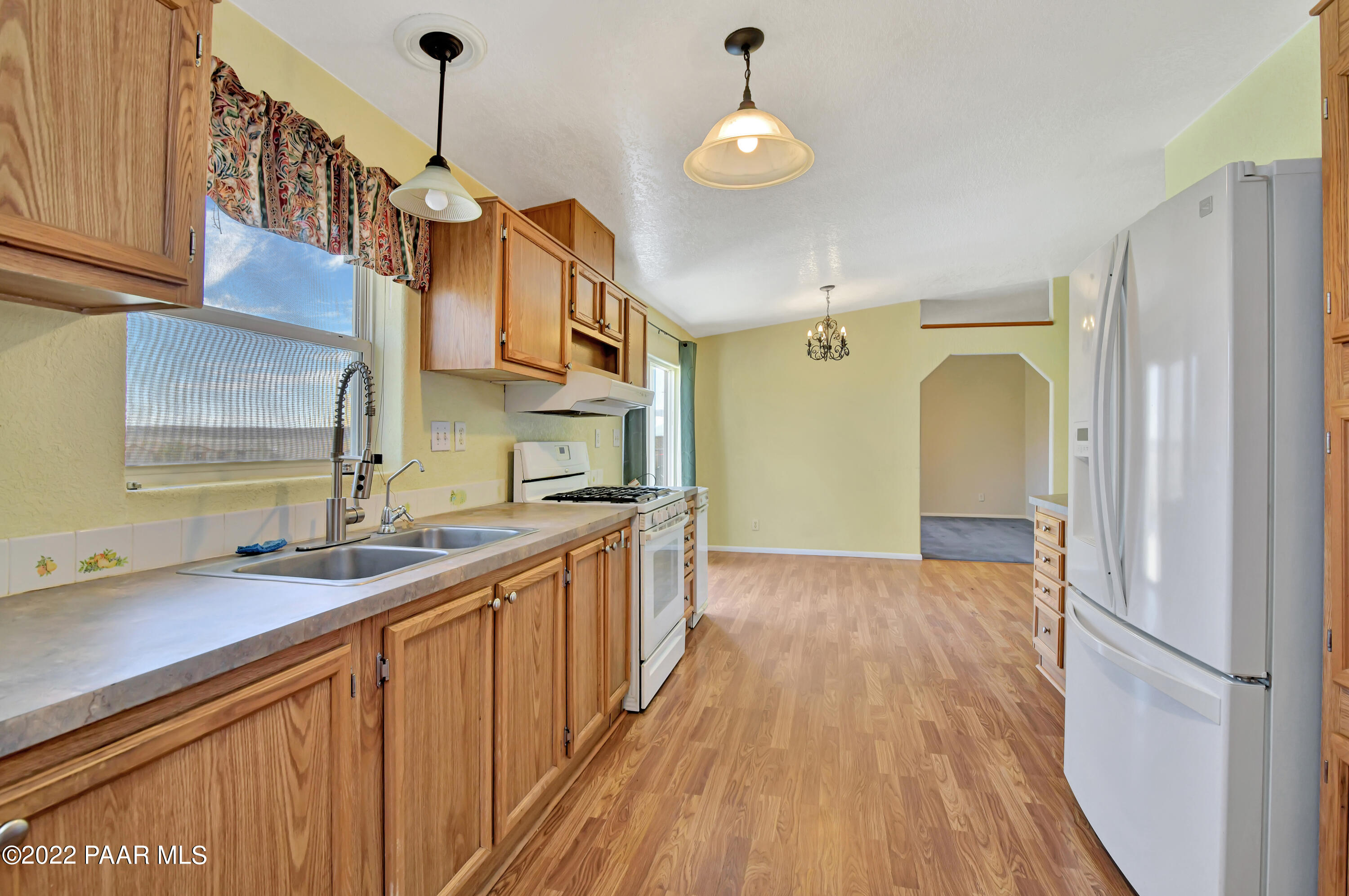 1555 Kings Court Road Paulden, AZ 86334 - Photo 12 of 32 DSC_8890