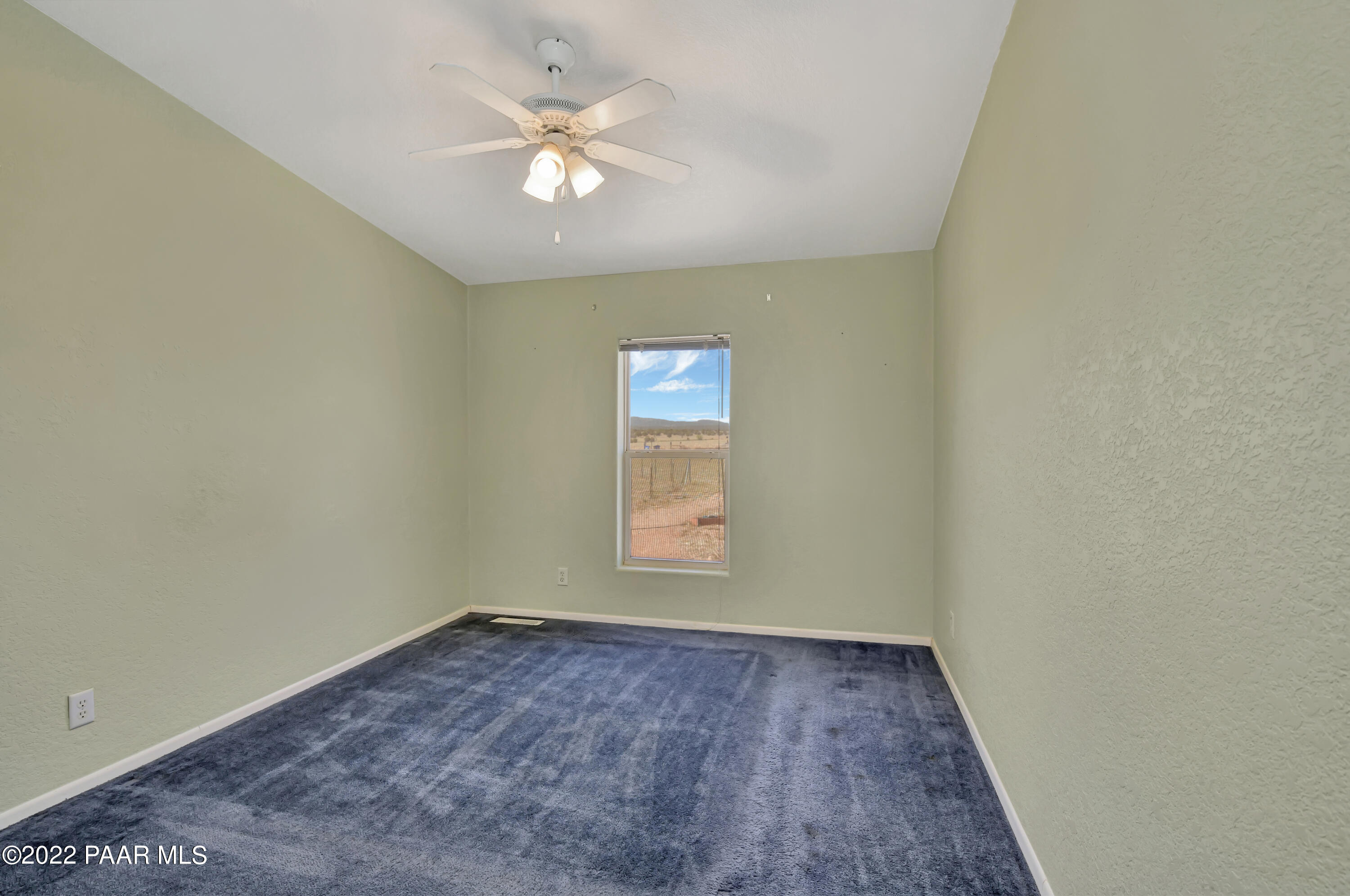 1555 Kings Court Road Paulden, AZ 86334 - Photo 26 of 32 DSC_8911