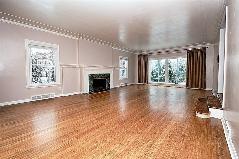 104 Conover Road Pittsburgh, PA 15208 - Photo 4 of 14 Gallery Image 4