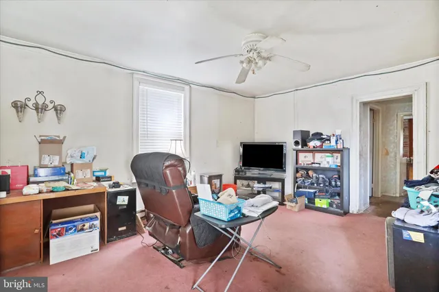 $199,900 | 148 Sharpe Street, Strasburg, VA 22657