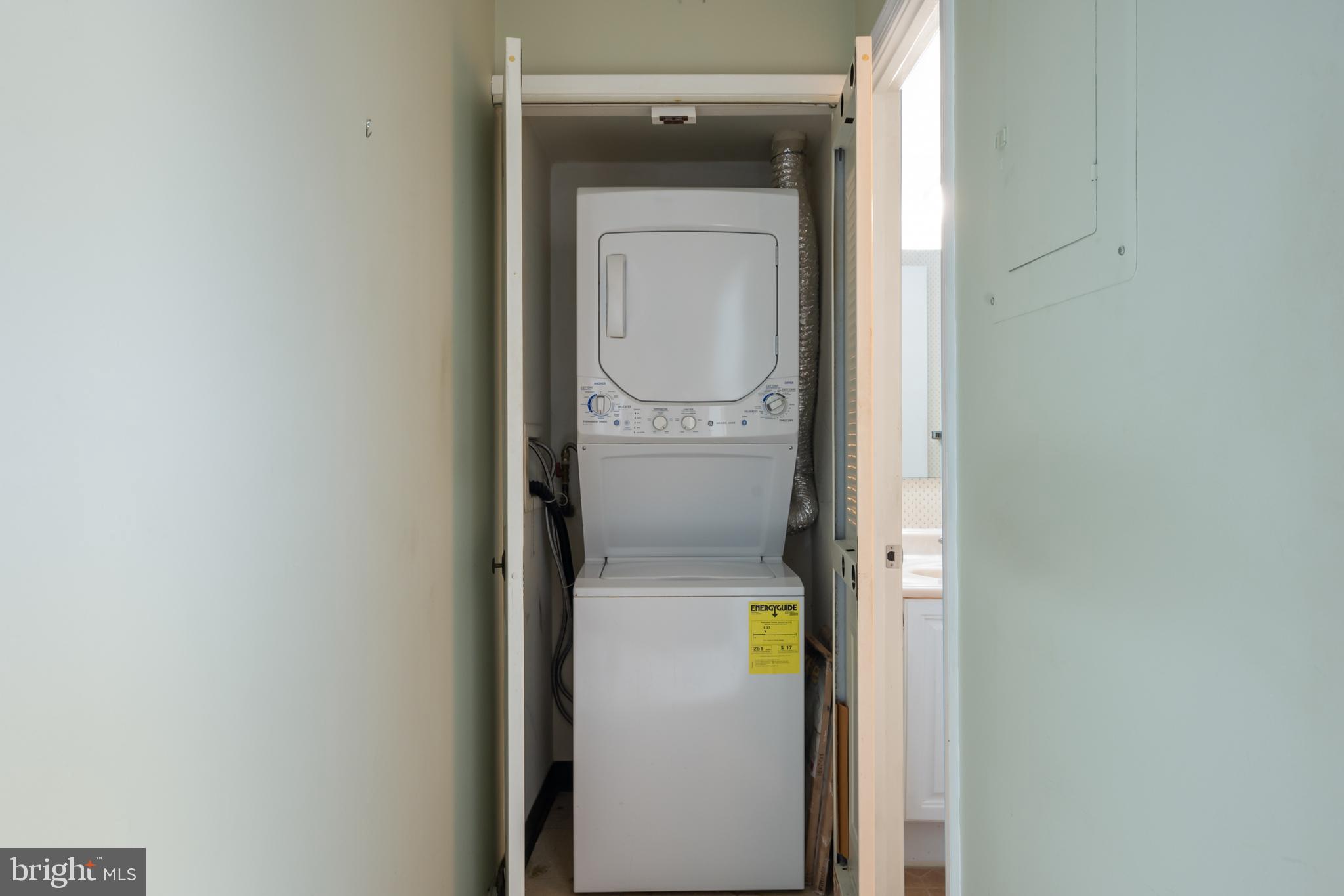 5819 Cove Landing Road, Unit 301 Burke, VA 22015 - Photo 14 of 30