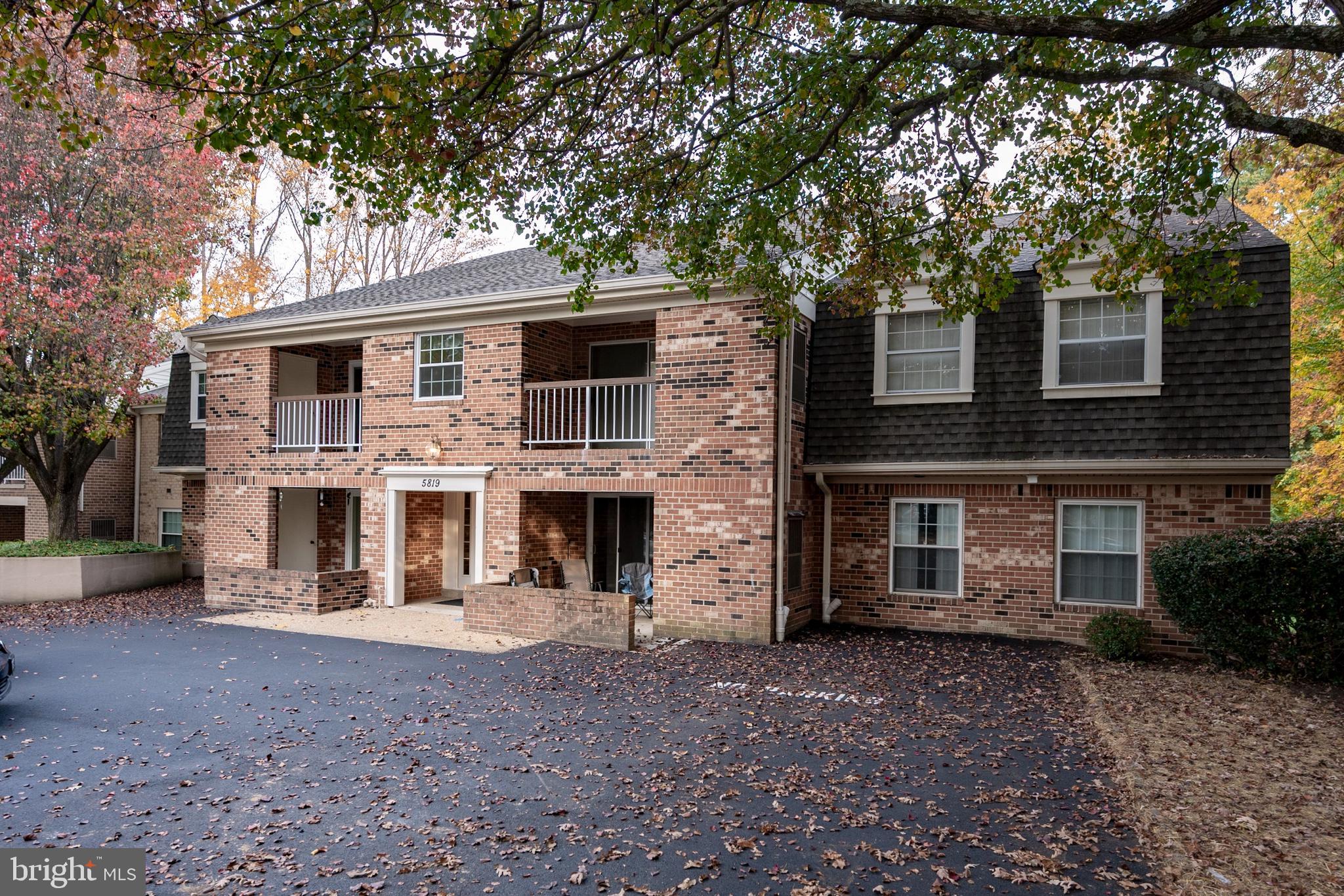 5819 Cove Landing Road, Unit 301 Burke, VA 22015 - Photo 15 of 30