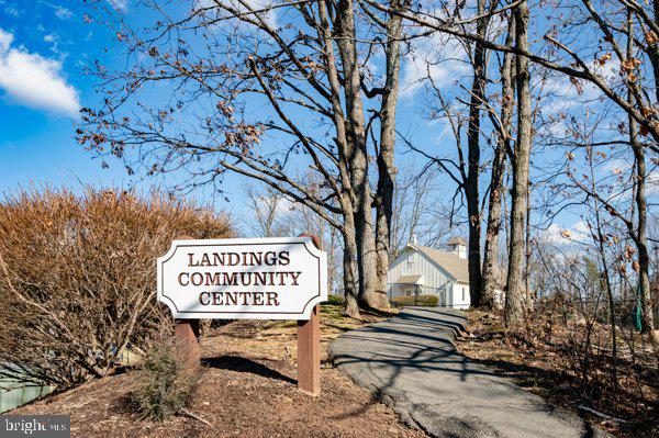 5819 Cove Landing Road, Unit 301 Burke, VA 22015 - Photo 18 of 30