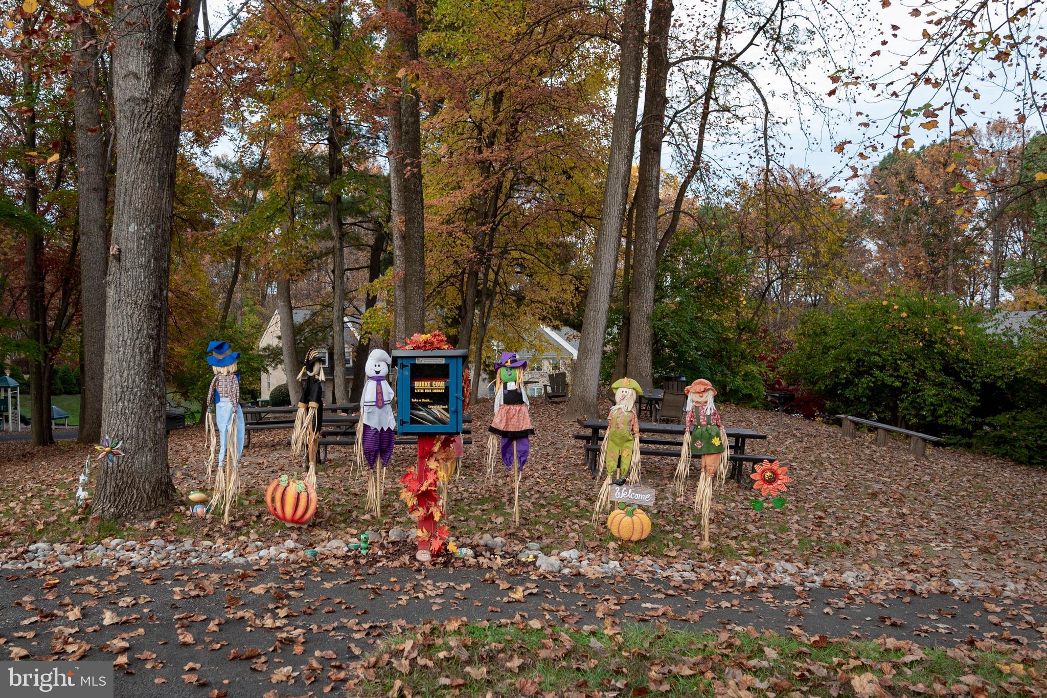 5819 Cove Landing Road, Unit 301 Burke, VA 22015 - Photo 23 of 30