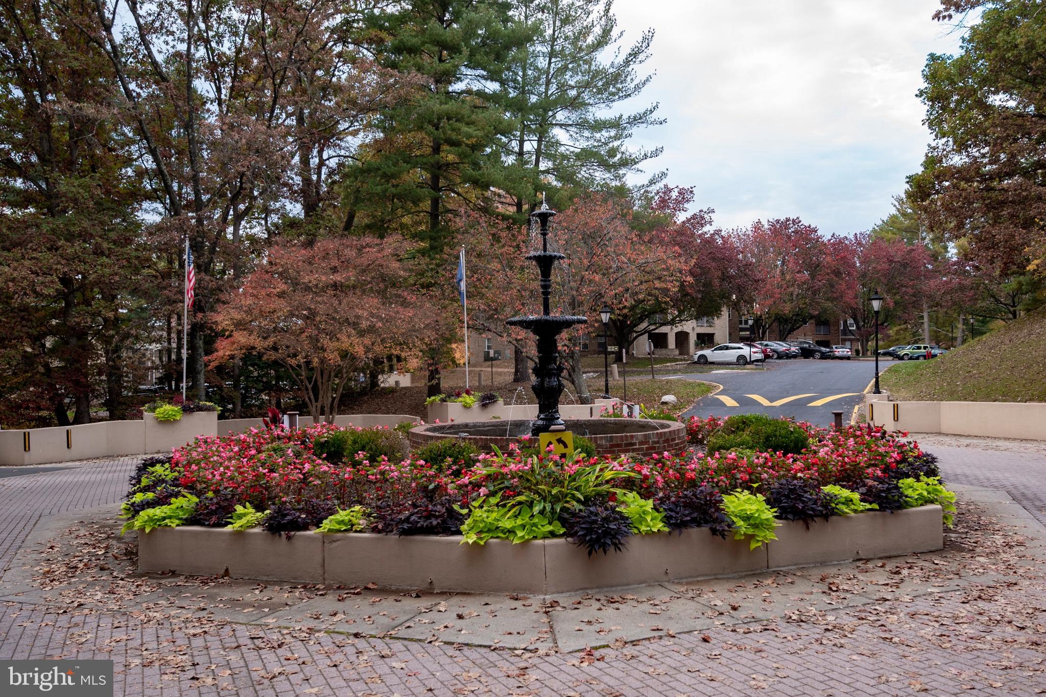5819 Cove Landing Road, Unit 301 Burke, VA 22015 - Photo 27 of 30