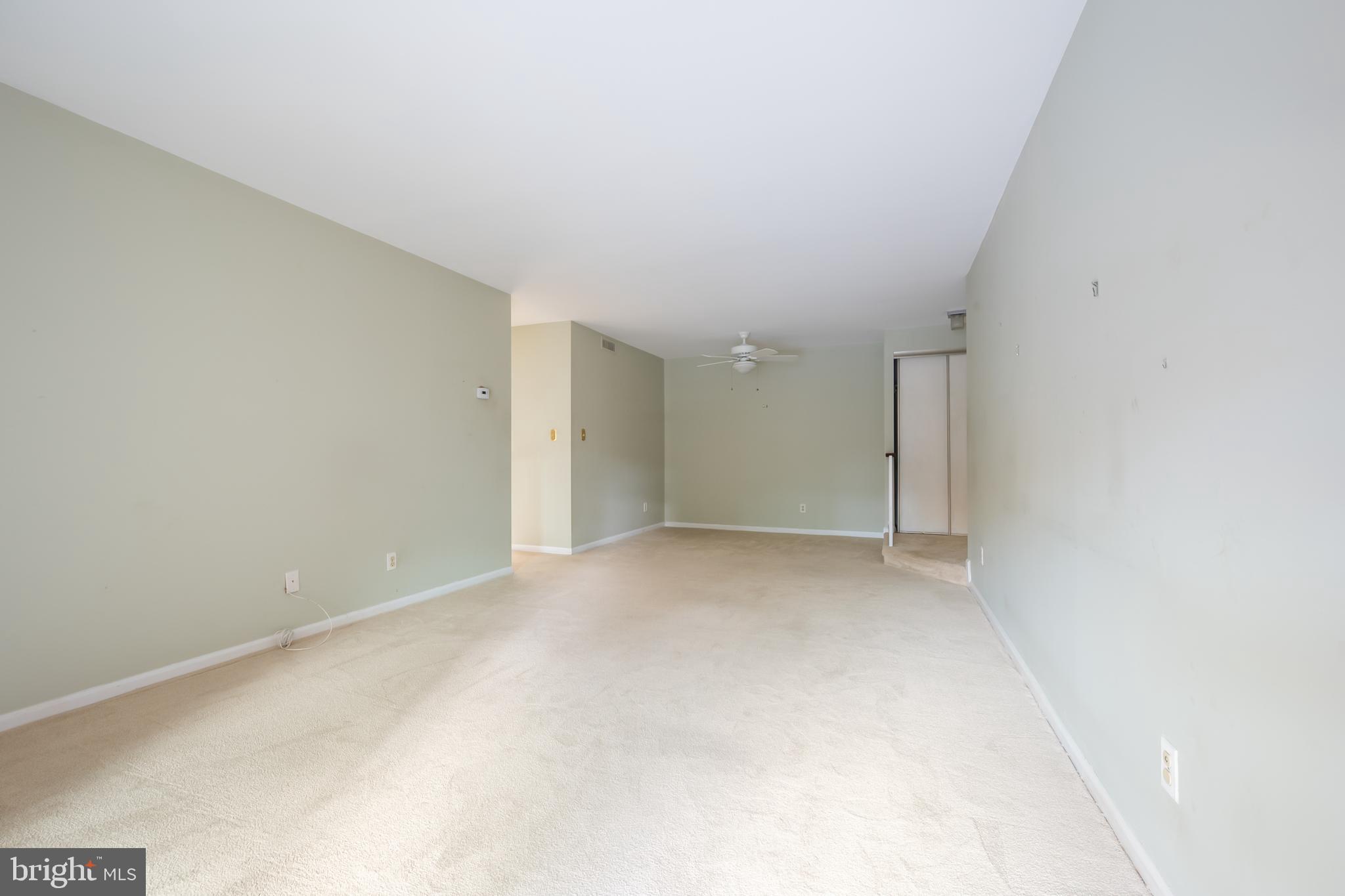 5819 Cove Landing Road, Unit 301 Burke, VA 22015 - Photo 4 of 30