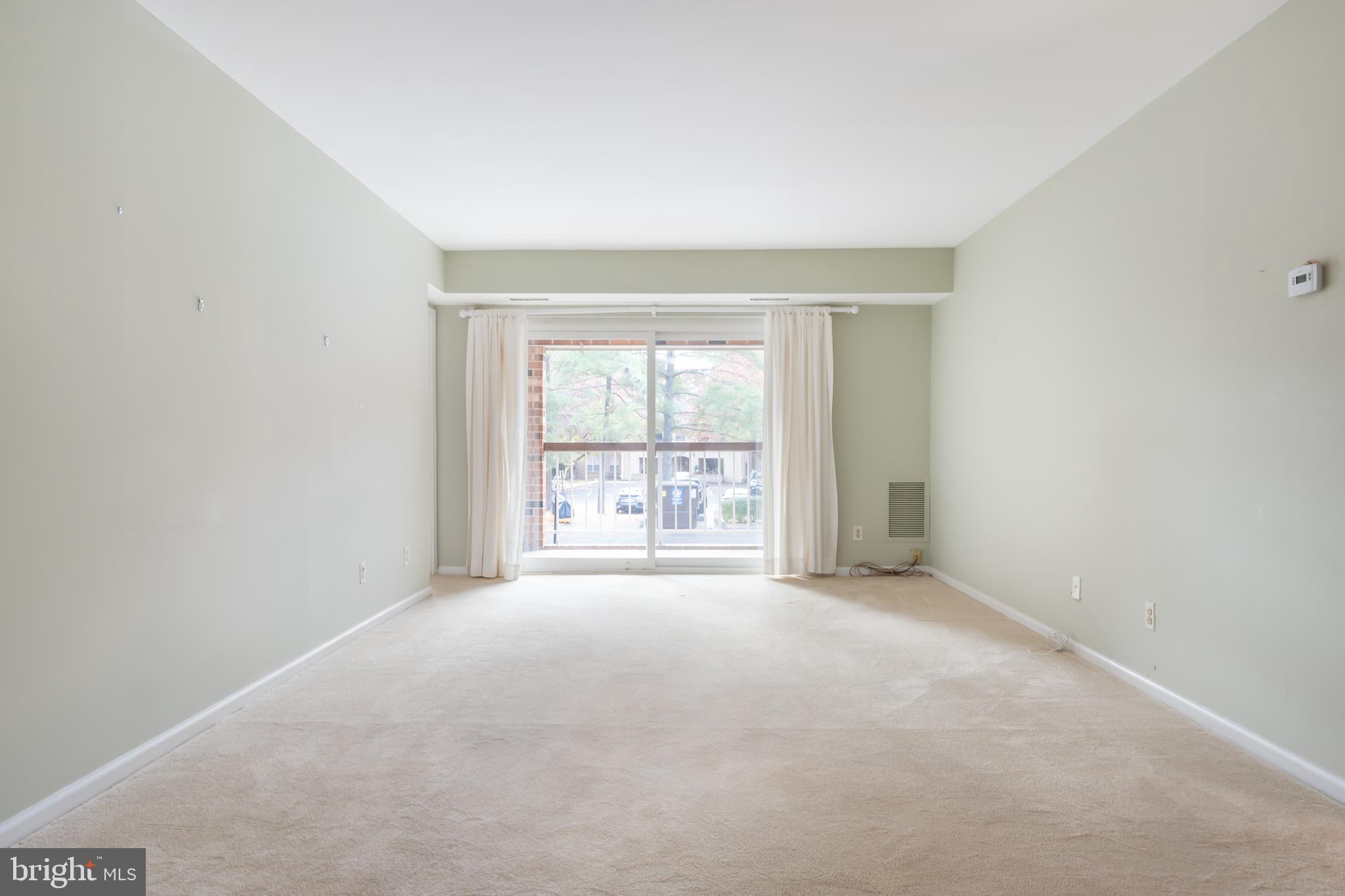 5819 Cove Landing Road, Unit 301 Burke, VA 22015 - Photo 5 of 30