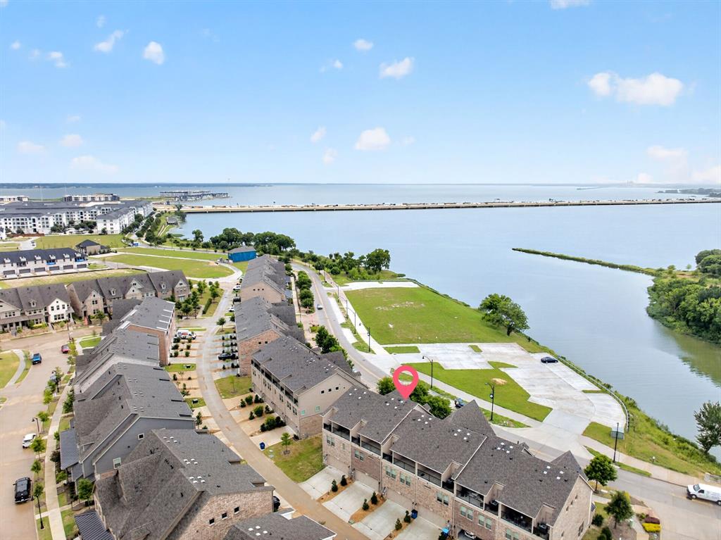 7821 Sunset Boulevard Rowlett, TX 75088 - Photo 2 of 38