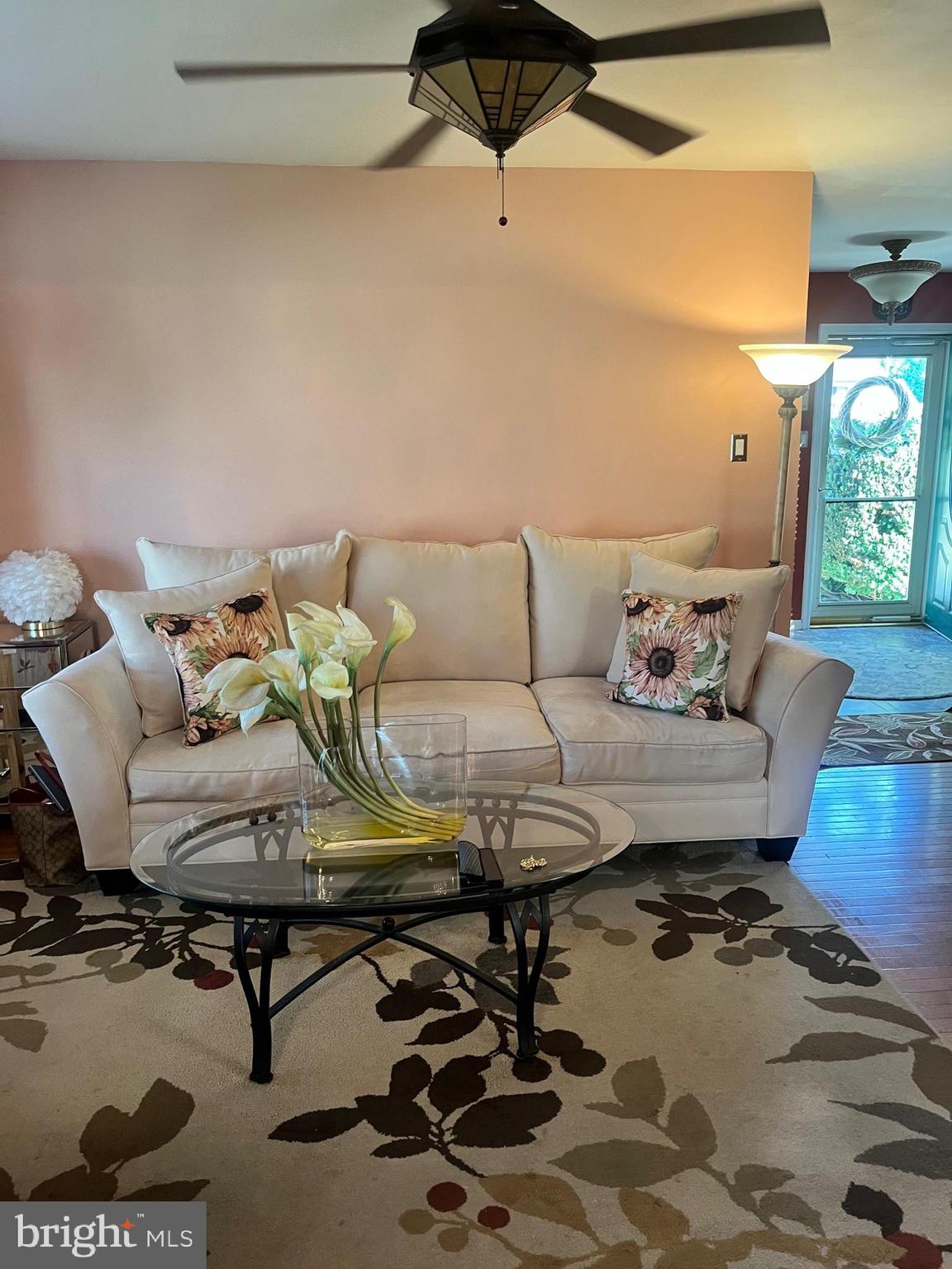 4250 Concord Road Aston, PA 19014 - Photo 8 of 40 Living Room