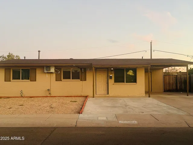 $2,150 | 161 West Holly Lane, Avondale, AZ 85323