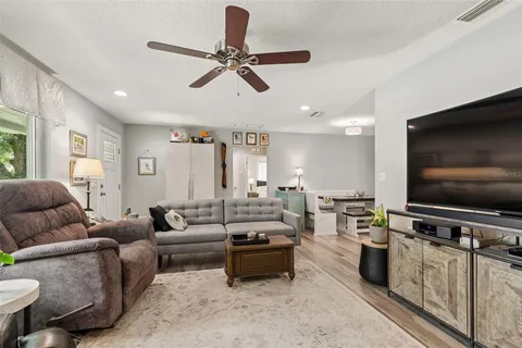 $424,900 | 1207 Kapok Circle, Clearwater, FL 33759